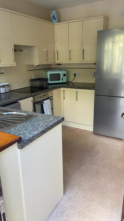 Beautiful Bexhill Cottage With Garden 3 Mins Walk To Beach Exterior foto